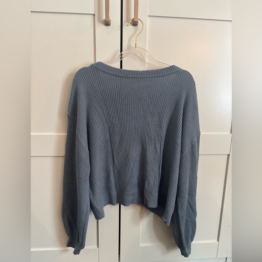Lululemon Reversible Crossover Sweater Size 10 Blue Cashmere Blend Cozy Athletic - Picture 3 of 7